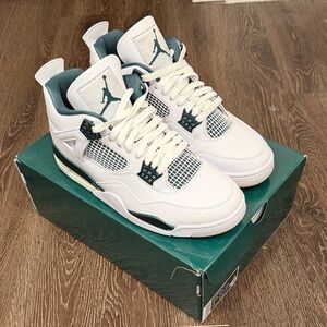 Jordan 4 Retro Oxidized Green